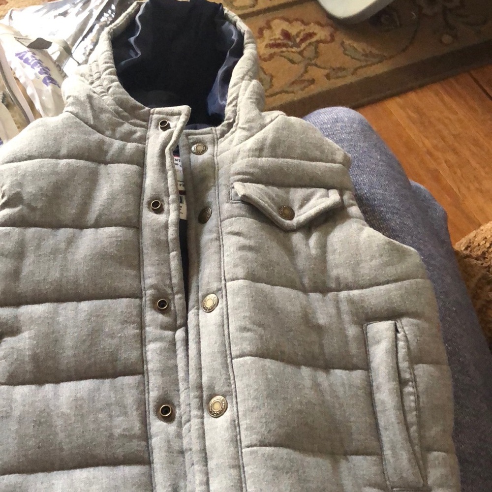 Janie and Jack boys puffy vest size 12-18 months